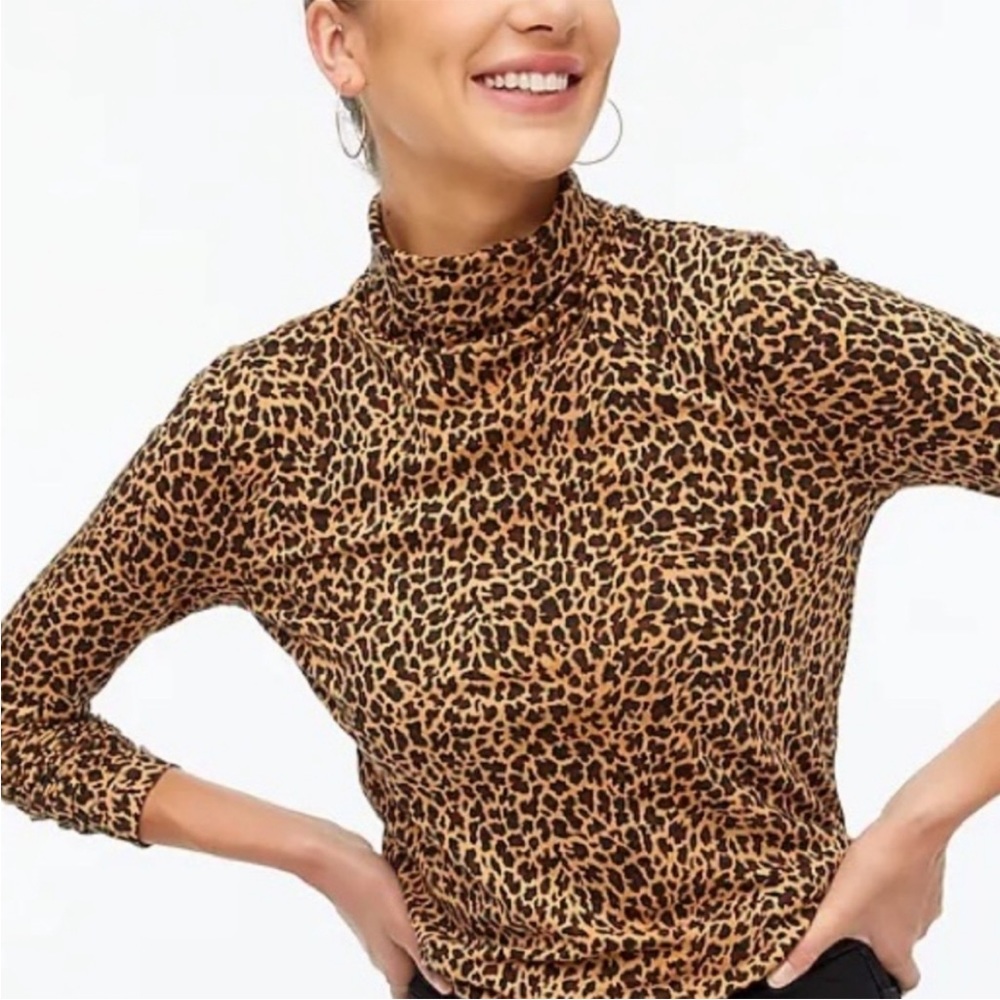 J Crew Leopard Print Turtleneck Long Sleeve Top
